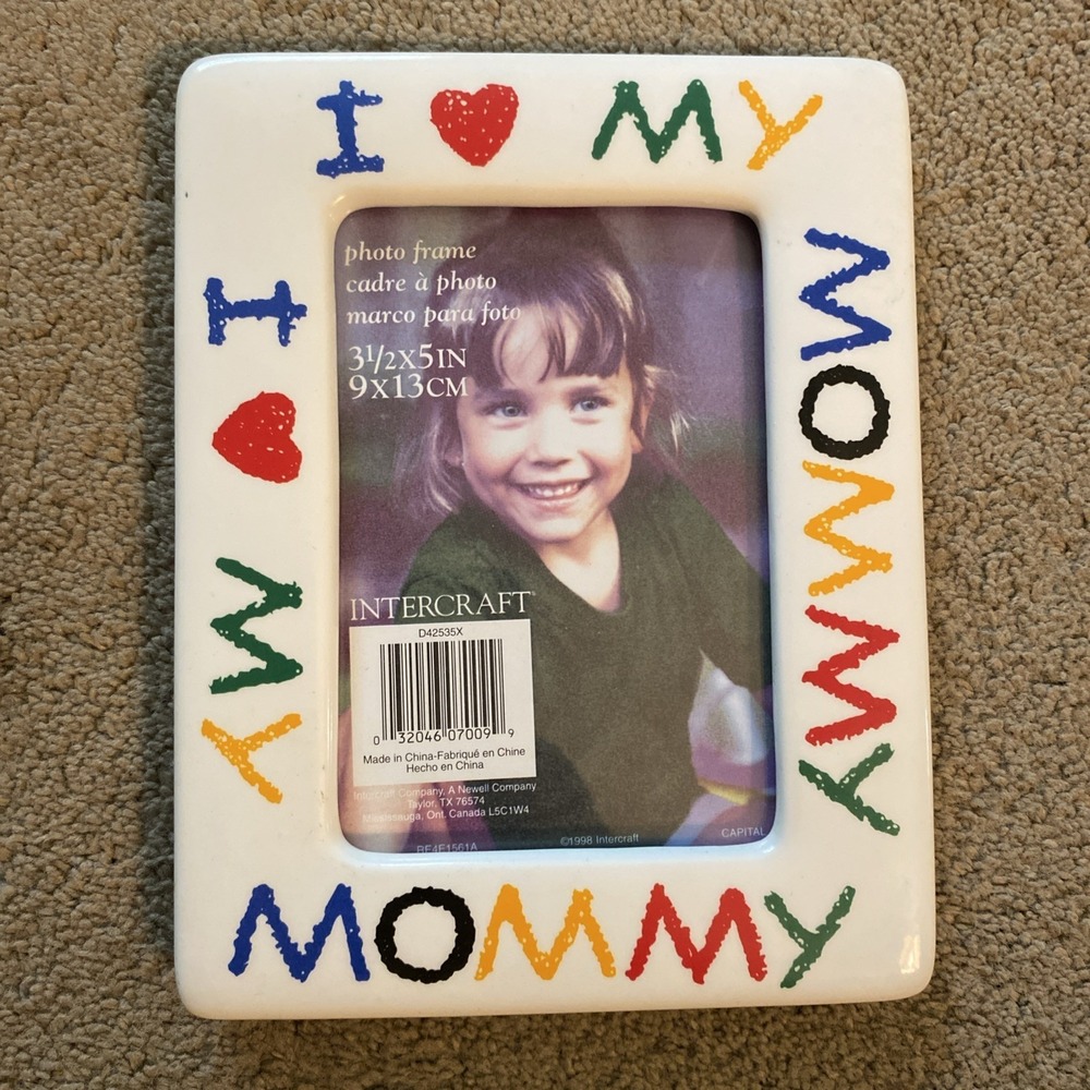VINTAGE 1998 INTERCRAFT CERAMIC PHOTO FRAME CRAYON-STYLE PRINT "I LOVE MY MOMMY"
